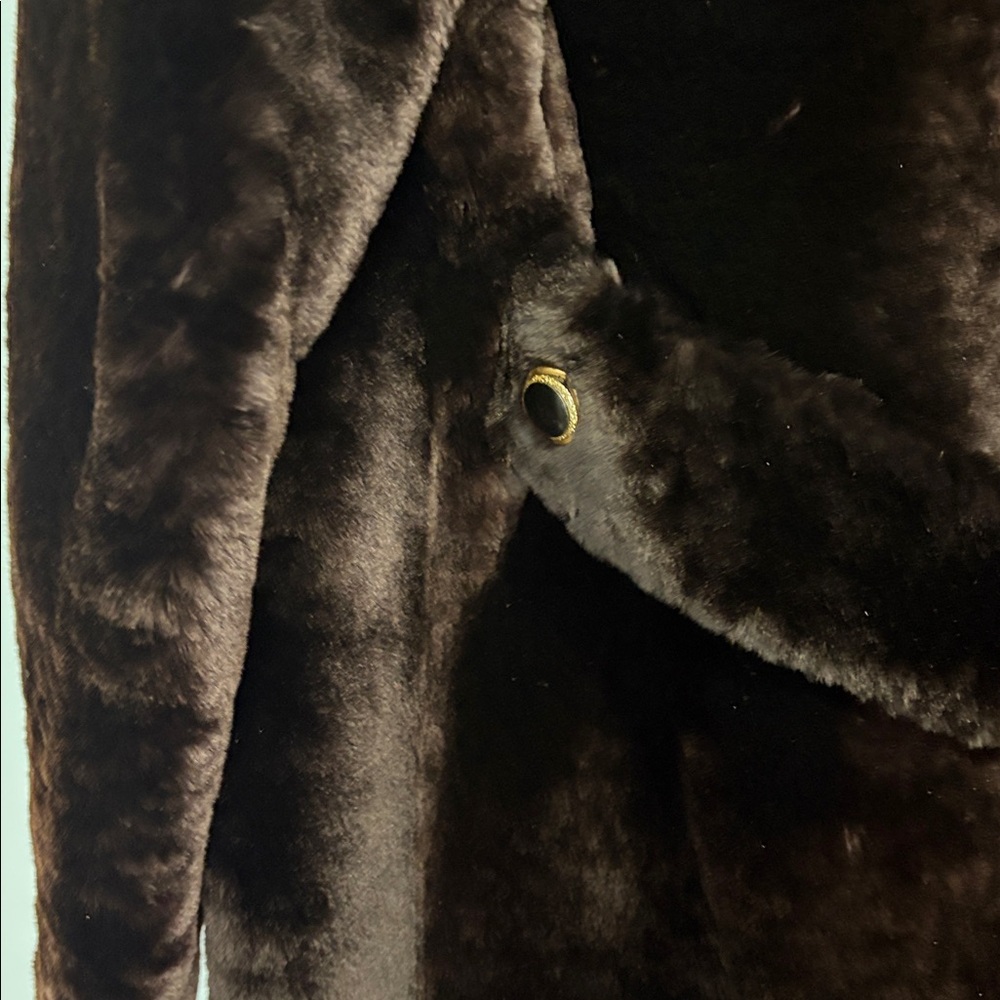 Sheepskin Fur Coat - Picture 8 of 9